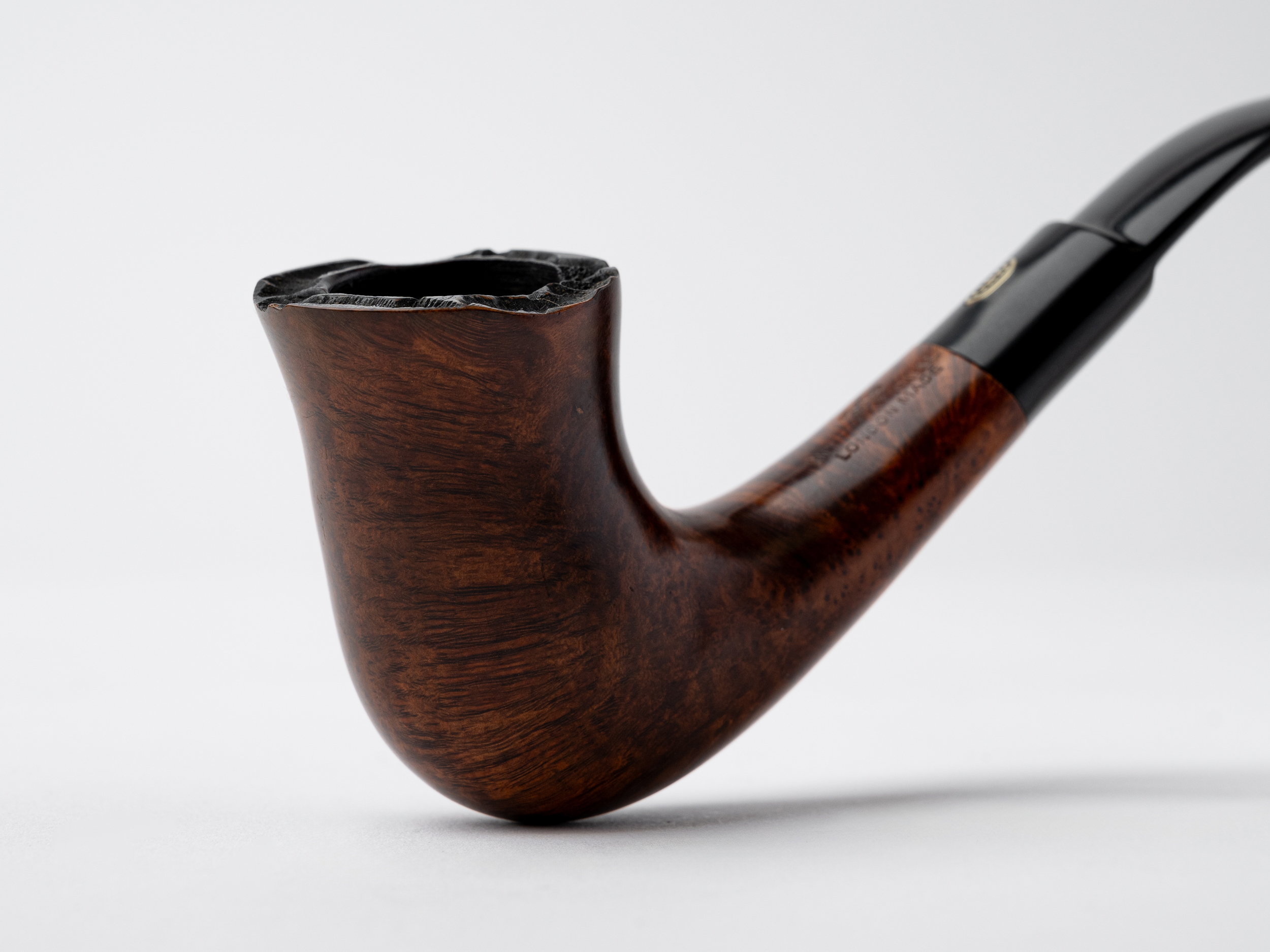 Estate GBD International (9692) - The Country Squire Tobacconist