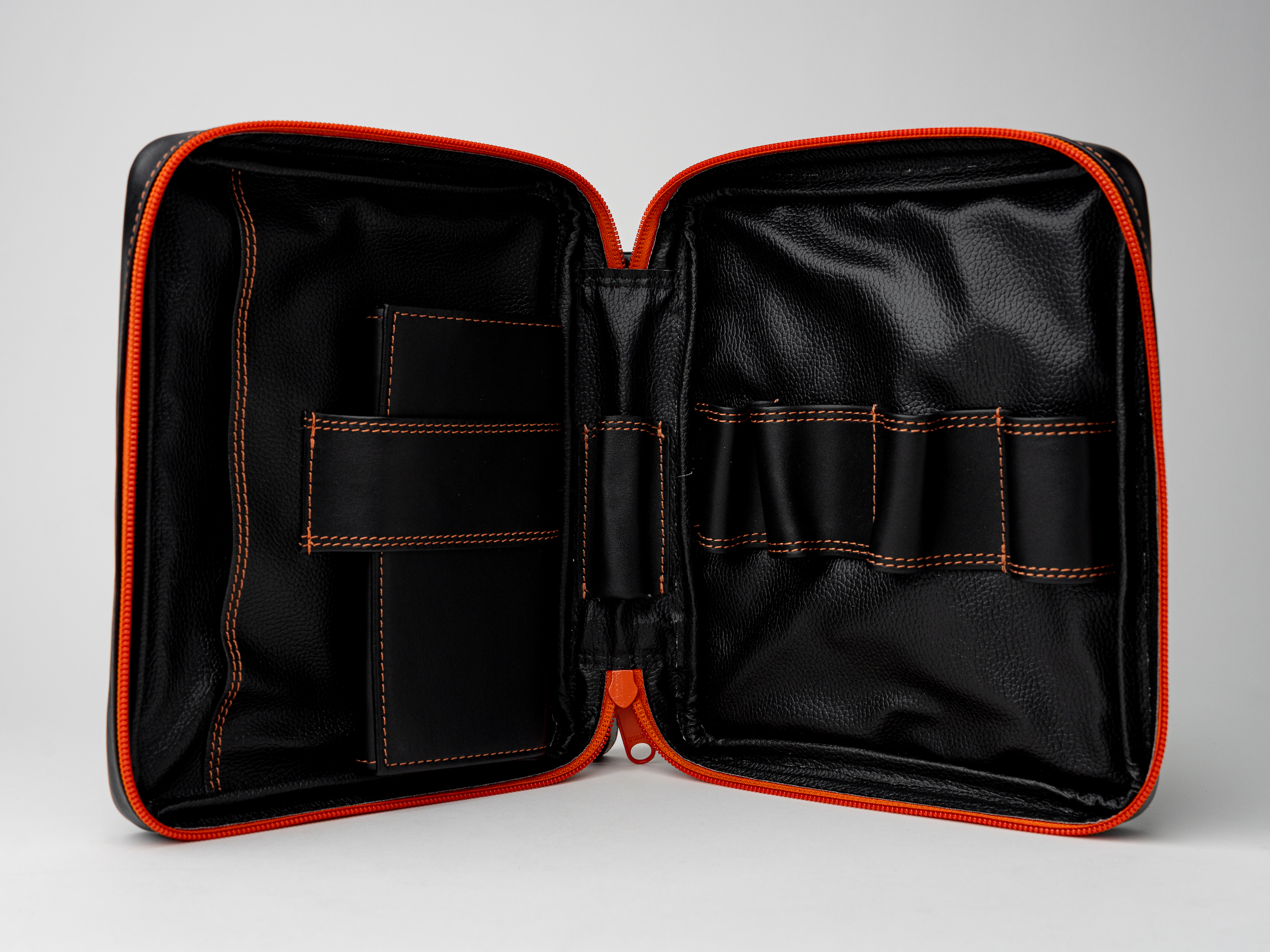 4th Generation 4 Pipe Combo Pouch (Brown or Black) - Image 5