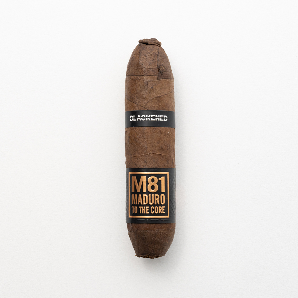 Blackened M81 Maduro - The Country Squire Tobacconist