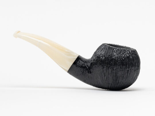 BriarWorks Original Stubby Apple Dark Rusticated (OR01) Tobacco Pipe - Image 2