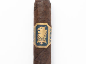 Undercrown Maduro Corona ¡Viva!
