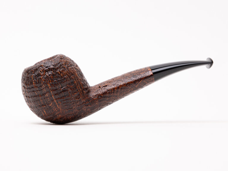 Castello Old Antiquari (4K) Hawkbill Tobacco Pipe