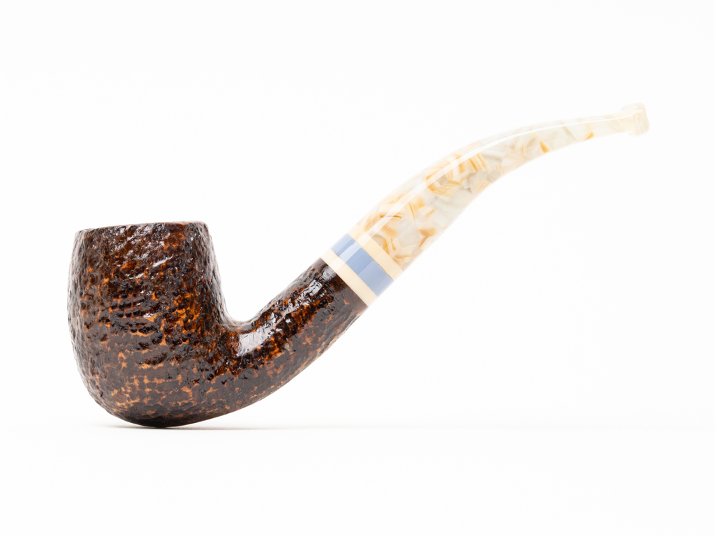 Savinelli Sasso Rusticated (601) (6mm) Tobacco Pipe - The Country