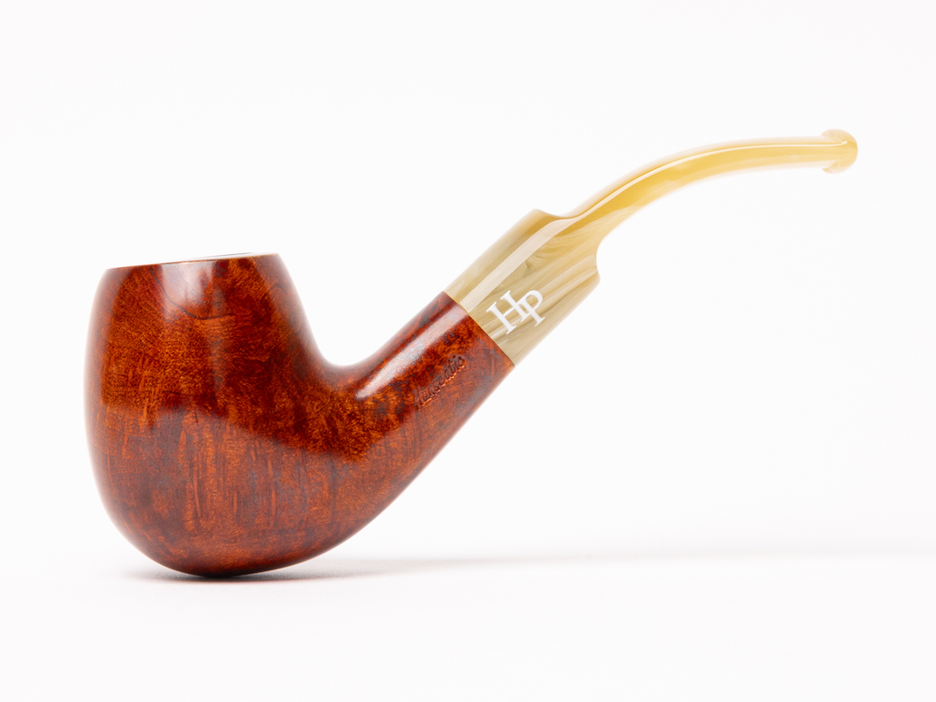 Hanseatic Red Stain with Horn Saddle Stem Tobacco Pipes - Image 8