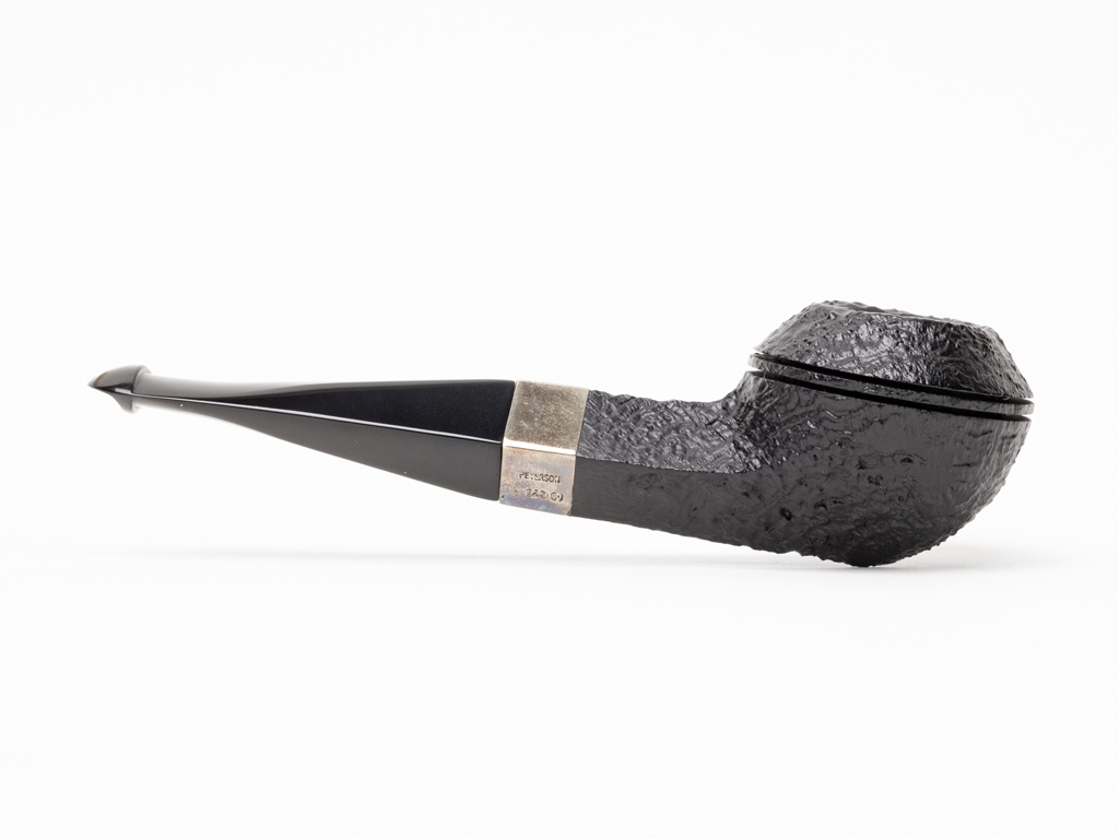Peterson Pipe of the Year 2026 Sandblasted P-Lip Tobacco Pipe - Image 2